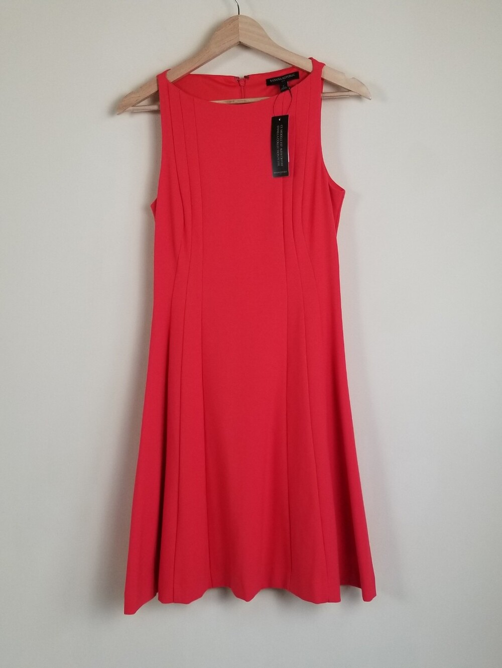 Banana Republic Sleeveless Dress Size 2 NWT